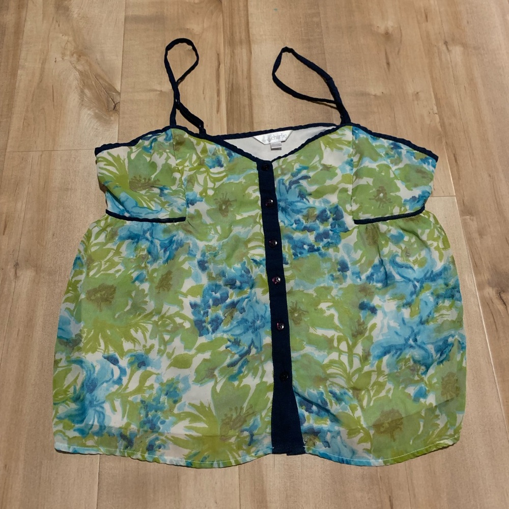 Beautiful Summer Top 💙💚